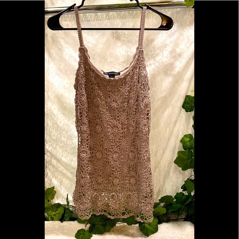 Really nice tank top by INC CONCEPTS Perfect condition!!!